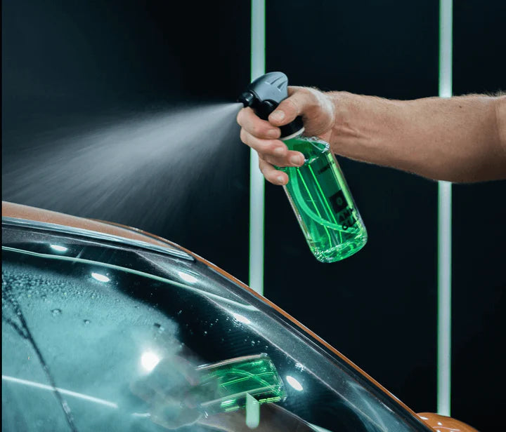 0 Ammonia Glass von Innovacar – streifenfreie Reinigung fuer perfekte Sicht