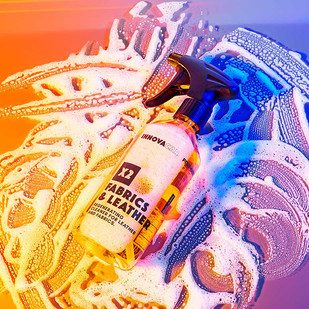 Lederpflege und Autositze Reinigung mit X2 Fabrics & Leather von Innovacar – Hochwertige Autopflege Schweiz